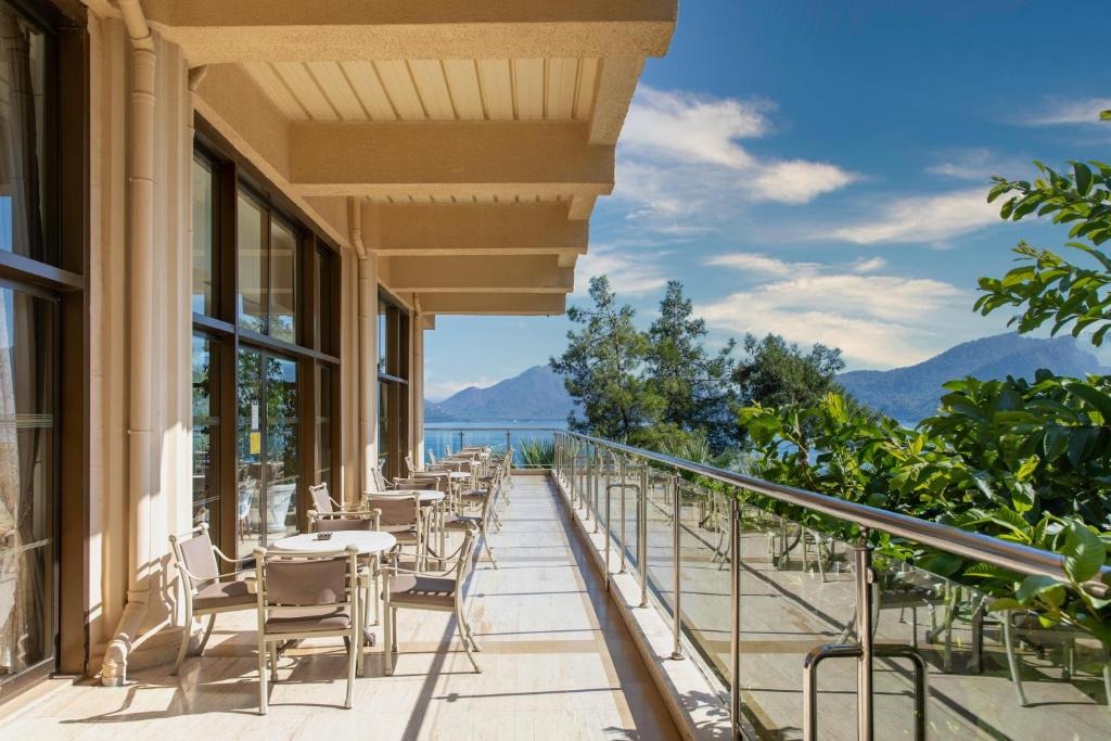 هتل فیفتی فایو سوییت مارماریس